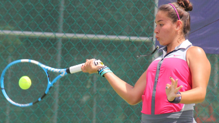 COPA JITIC: RUT GALINDO COMO NAVAJA EN CANCUN TENNIS ACADEMY