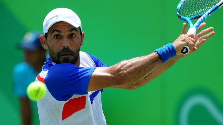 DOMINICANOS POR EL ORO Y LA PLATA EN SINGLES Y DOBLES DE JUEGOS CENTROAMERICANOS