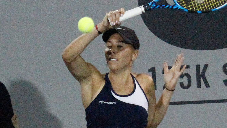 GIULIANA OLMOS Y ASIA MUHAMMAD QUEDARON MARGINADAS EN LA TERCERA RONDA DEL ROLAND GARROS