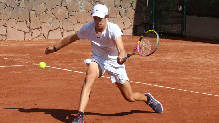 CRISTÓBAL PLASENCIA RATIFICÓ CALIDAD EN EL MASTER COTECC