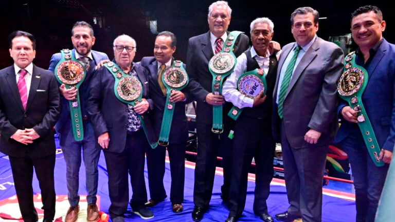 HONRAN AL BOXEO OLÍMPICO