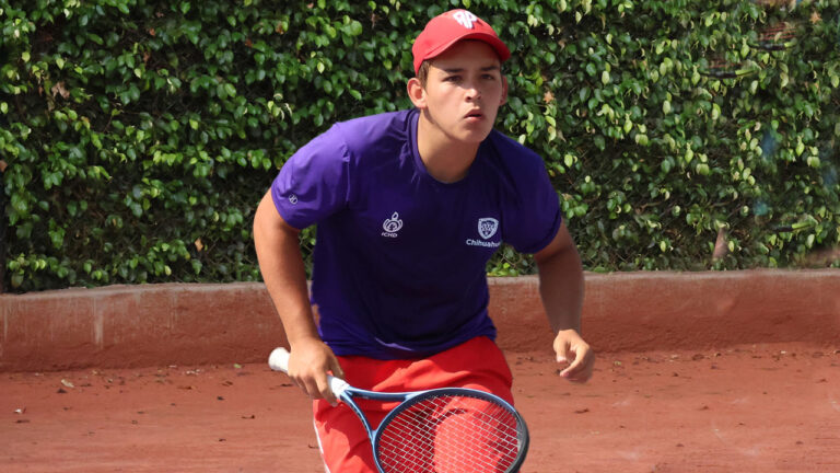 ENRIQUE CHORA YA ES CUARTOFINALISTA EN EL NACIONAL ATJ SOBRE CANCHAS DE ARCILLA